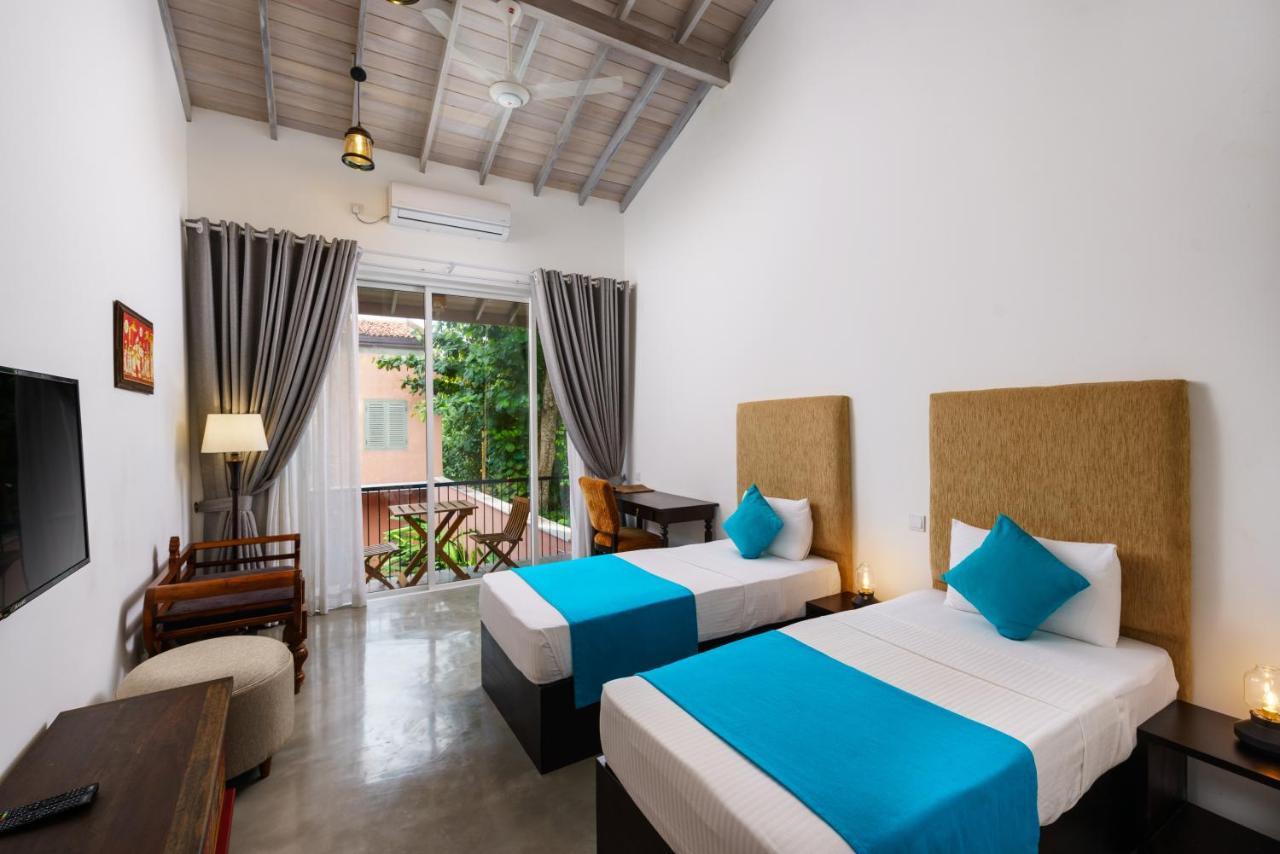 Angam Villas Коломбо Екстериор снимка