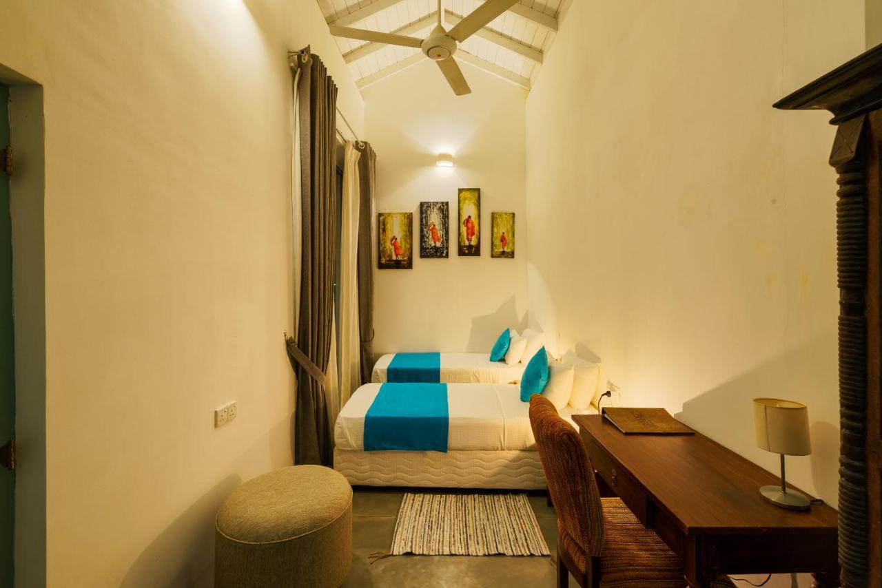 Angam Villas Коломбо Екстериор снимка
