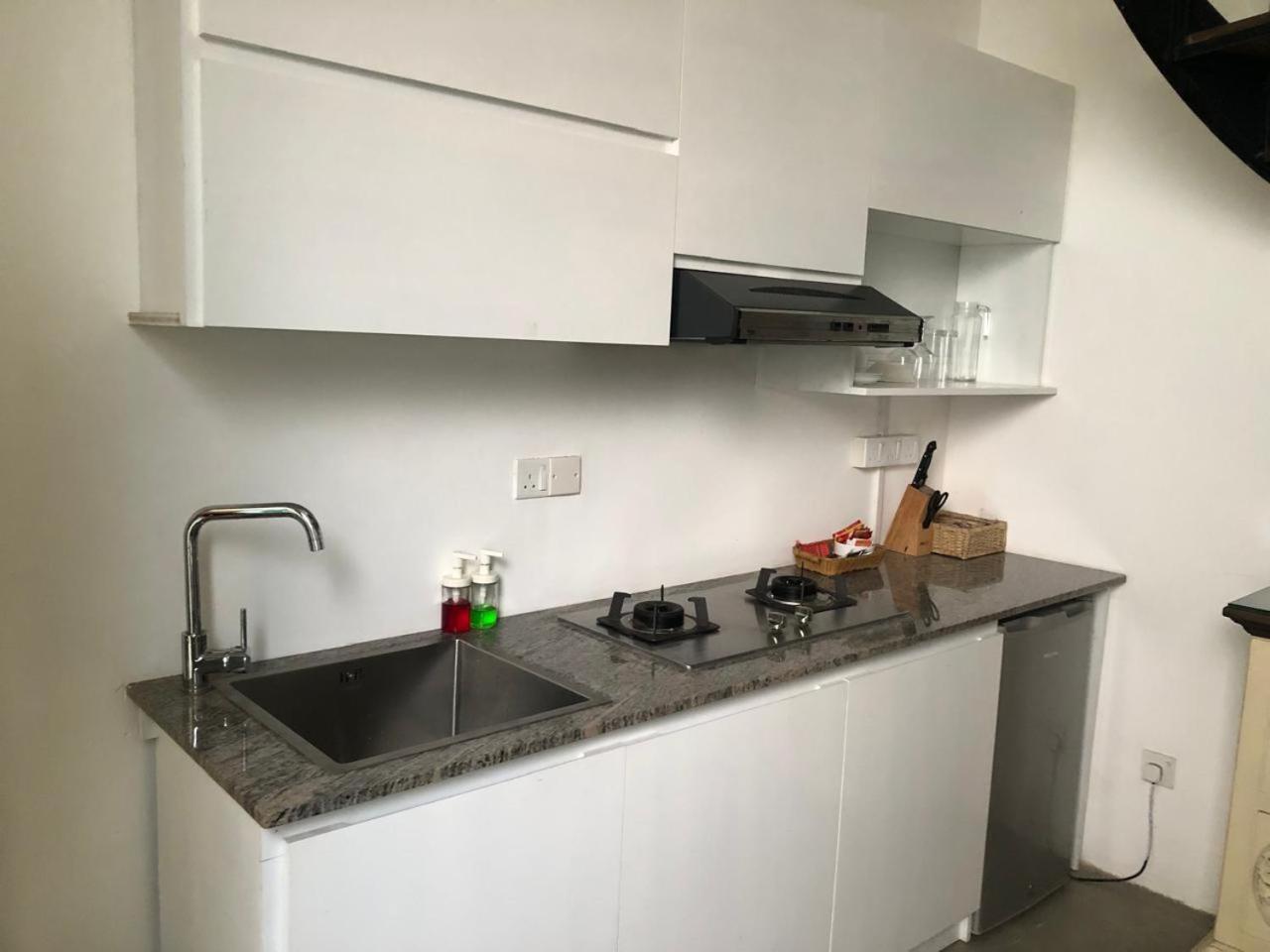 Angam Villas Коломбо Екстериор снимка